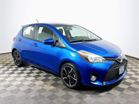 Certified 2015 Toyota Yaris SE image 1