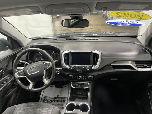 Used 2022 GMC Terrain SLE image 23