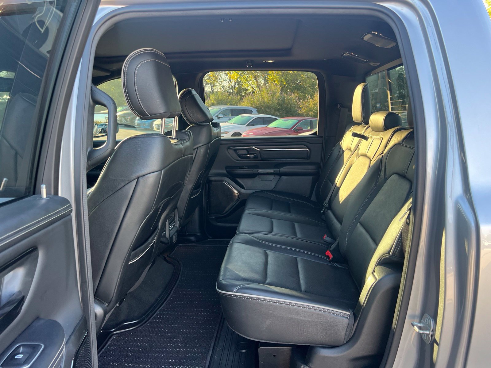 Used 2023 RAM 1500 Limited AWD/4WD image 21