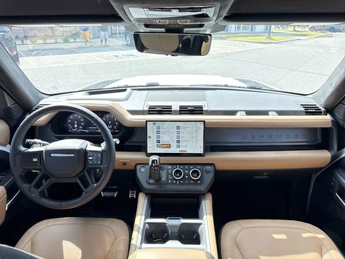 New 2025 Land Rover Defender 130 V8 image 21