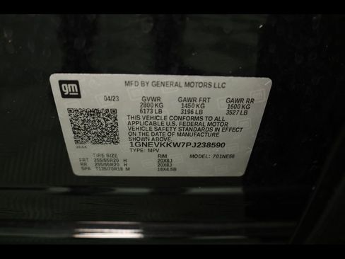 Used 2023 Chevrolet Traverse Premier image 36