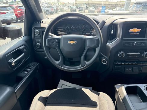 Used 2024 Chevrolet Silverado 2500 Custom w/ Custom Value Package AWD/4WD image 17