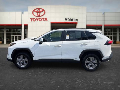 Certified 2025 Toyota RAV4 XLE AWD/4WD image 7