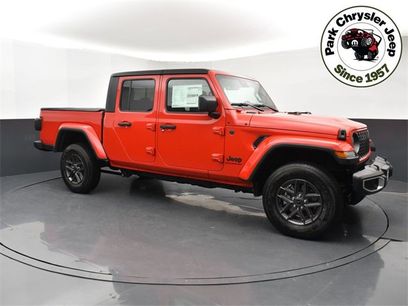 Used 2024 Jeep Gladiator Sport