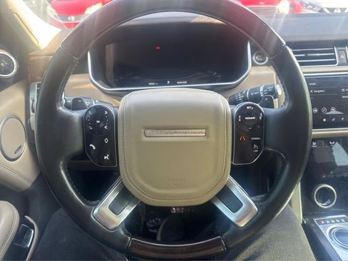 Used 2019 Land Rover Range Rover HSE AWD/4WD image 17