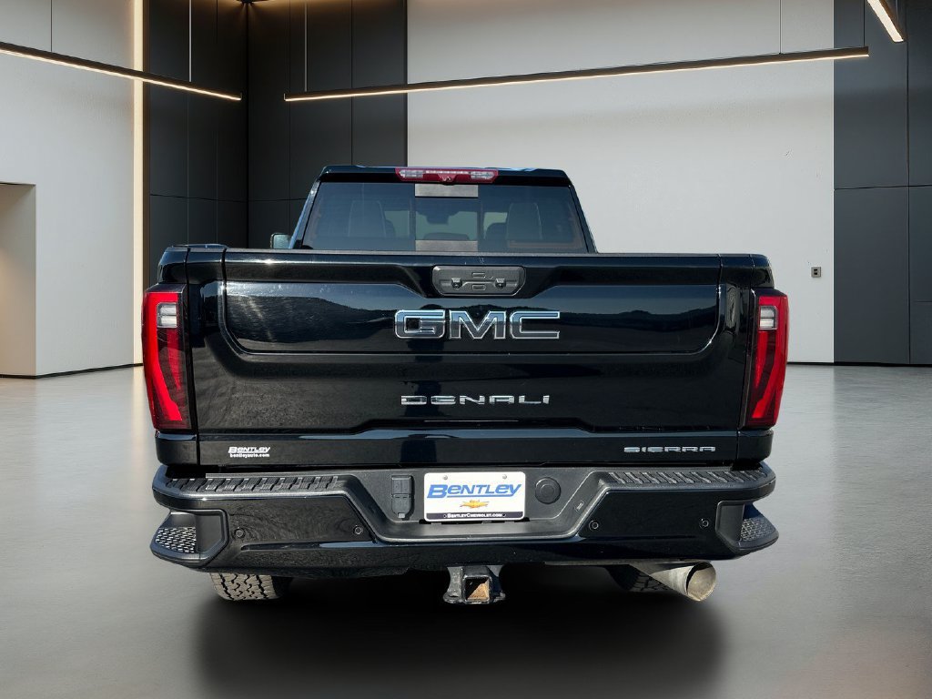 Used 2024 GMC Sierra 2500 Denali Ultimate AWD/4WD image 5
