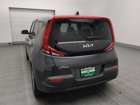 Used 2022 Kia Soul LX w/ Technology Package image 5