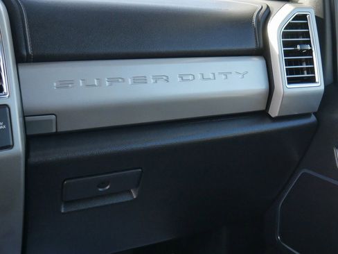 Used 2017 Ford F250 Lariat w/ Lariat Ultimate Package image 60
