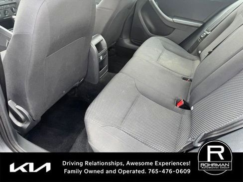 Used 2013 Volkswagen Jetta S FWD image 9