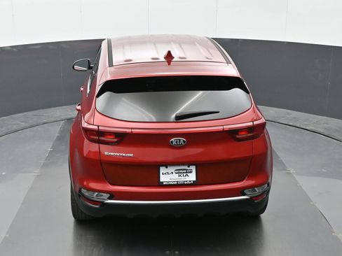Used 2021 Kia Sportage LX image 30