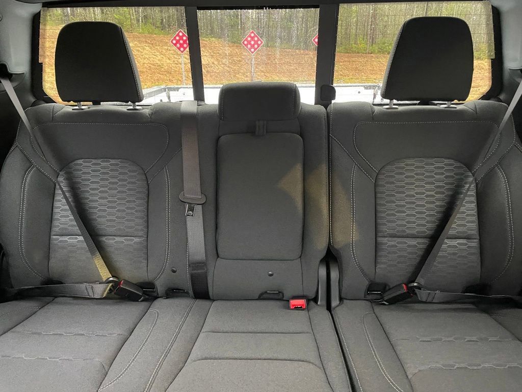 New 2026 RAM 1500 Big Horn AWD/4WD image 20
