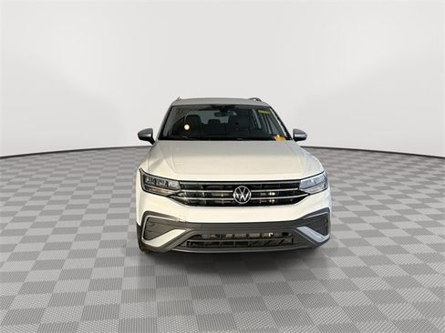 Used 2024 Volkswagen Tiguan Wolfsburg Edition image 3