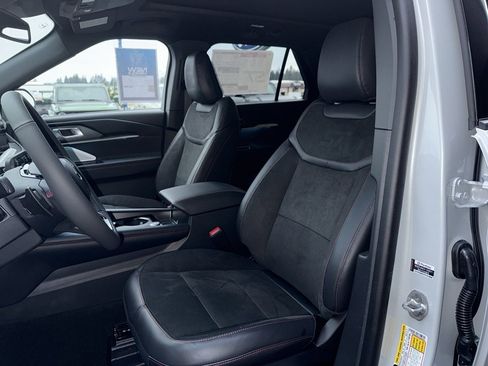 New 2026 Ford Explorer ST w/ Sun And Sound Package image 8