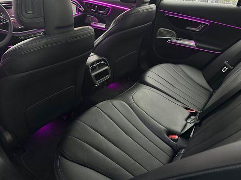 New 2025 Mercedes-Benz E 350 Sedan image 9