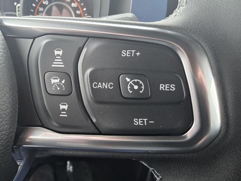 New 2026 Jeep Wrangler Sahara AWD/4WD image 17