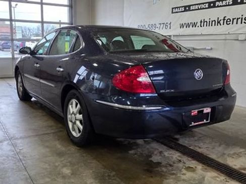 Used 2008 Buick LaCrosse CXL image 3