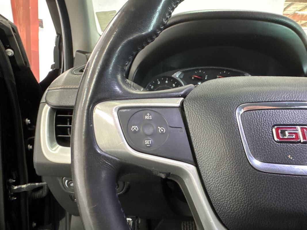 Used 2019 GMC Terrain SLT AWD/4WD image 12