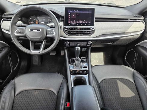 Used 2024 Jeep Compass Latitude AWD/4WD image 18