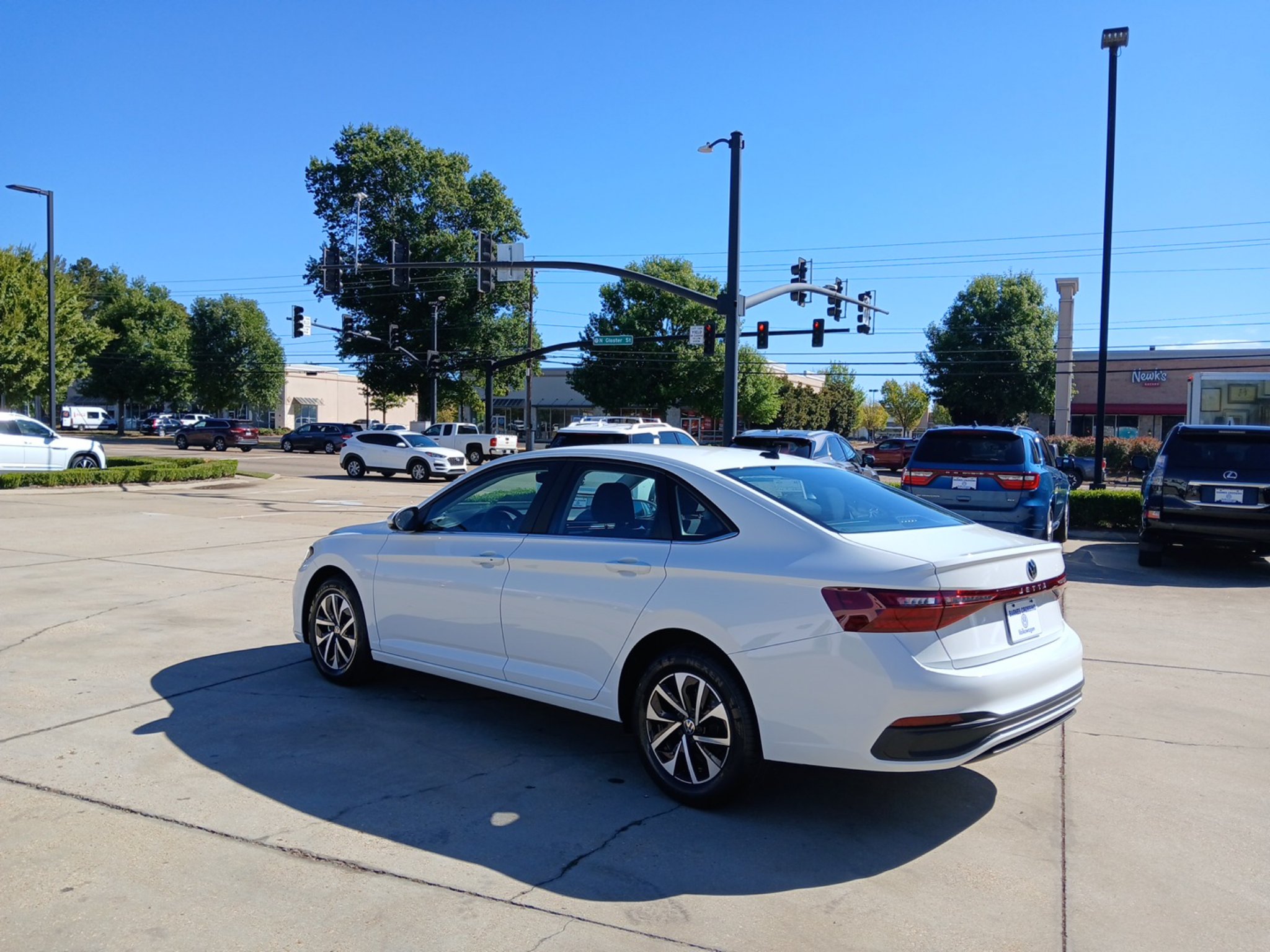 New 2027 Volkswagen Jetta S FWD image 5