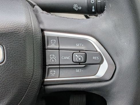 Used 2023 Jeep Compass Limited AWD/4WD image 19