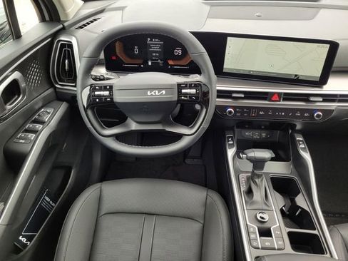 New 2026 Kia Sorento EX FWD image 15