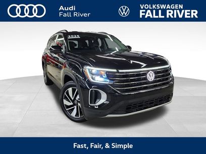 Used 2025 Volkswagen Atlas SE
