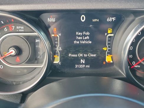 Certified 2021 Jeep Gladiator Mojave image 8