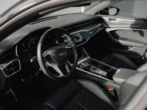 Used 2021 Audi RS 7 Sportback w/ RS 7 Executive Package image 5