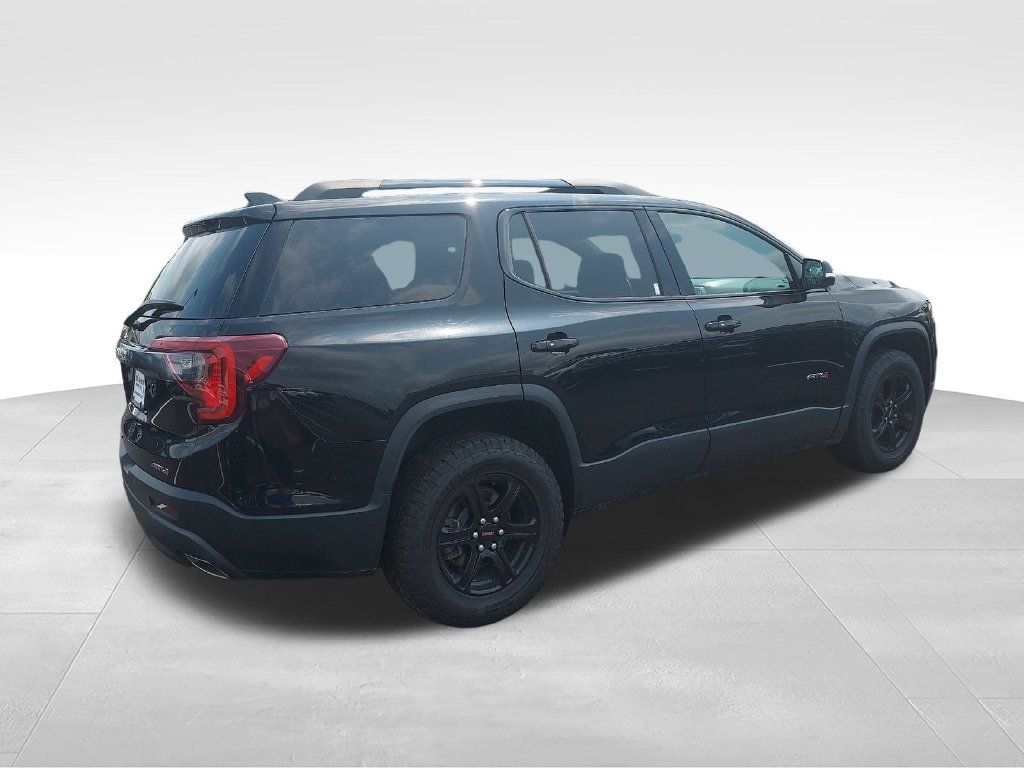 Used 2023 GMC Acadia AT4 w/ GMC Pro Grade Package AWD/4WD image 5