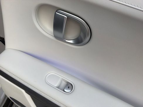 Used 2022 Hyundai Ioniq 5 SEL w/ Cargo Package image 28