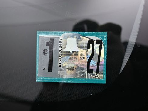 Used 2024 Tesla Model 3 Standard Range image 8