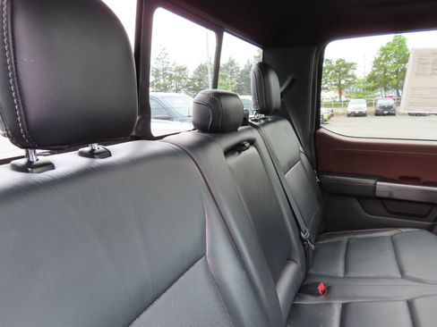 Used 2021 Ford F150 Lariat w/ Equipment Group 502A High AWD/4WD image 39