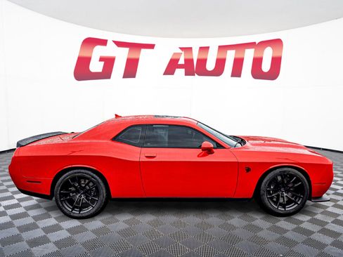 Used 2023 Dodge Challenger SRT Hellcat image 8