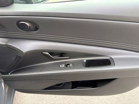 New 2026 Hyundai Elantra Sport FWD image 15