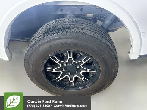 Used 2016 Ford F150 XLT w/ Equipment Group 302A Luxury AWD/4WD image 28