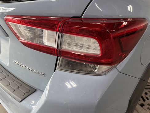 Used 2019 Subaru Crosstrek 2.0i Premium w/ Popular Package #2 image 11