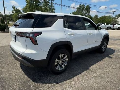 Certified 2026 Chevrolet Equinox LT FWD image 8