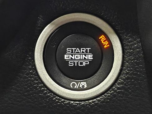 Used 2020 RAM 1500 Big Horn AWD/4WD image 13