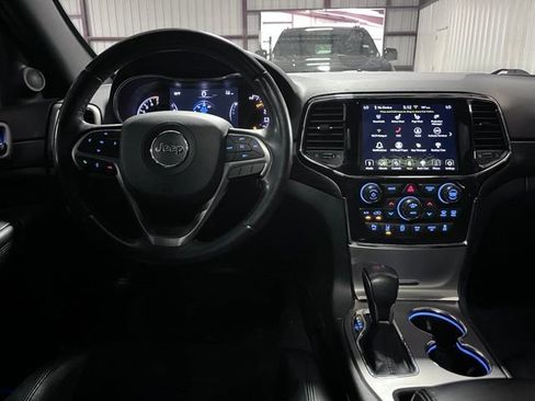 Used 2021 Jeep Grand Cherokee Laredo X AWD/4WD image 29