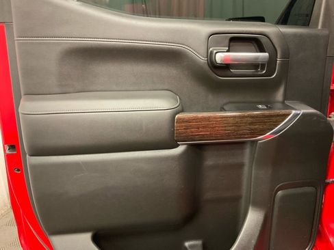 Used 2019 GMC Sierra 1500 Elevation image 25