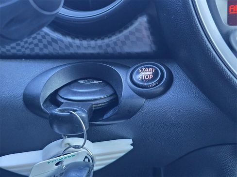 Used 2010 MINI Cooper S image 5