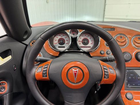 Used 2009 Pontiac Solstice Street Edition image 31