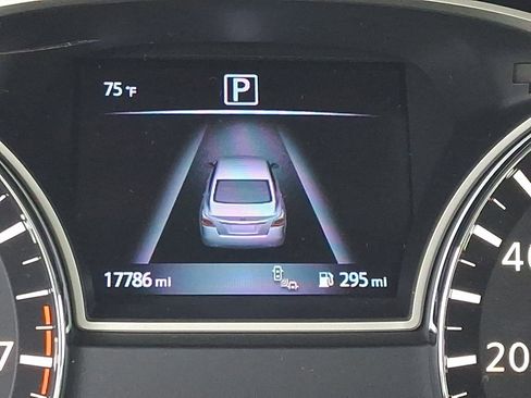 Used 2017 Nissan Altima 2.5 SV FWD image 20