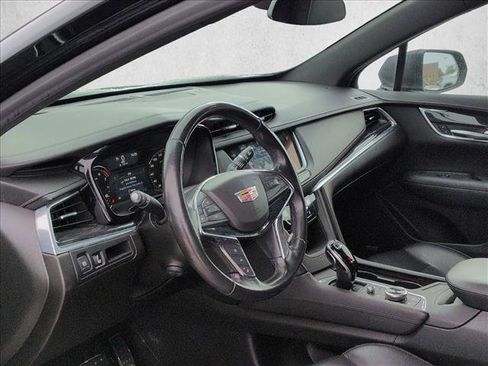 Used 2020 Cadillac XT5 Premium Luxury w/ LPO, Floor Liner Package image 10