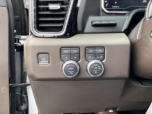 Used 2024 GMC Sierra 1500 Denali w/ Denali Reserve Package image 37