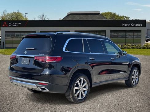Used 2023 Mercedes-Benz GLS 450 4MATIC image 3