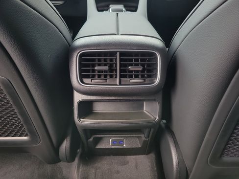 New 2026 Mercedes-Benz GLE 450 4MATIC image 9
