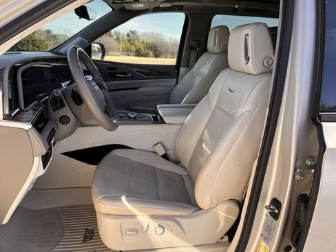 Certified 2023 Cadillac Escalade ESV Sport Platinum w/ LPO, Floor Liner Package image 23