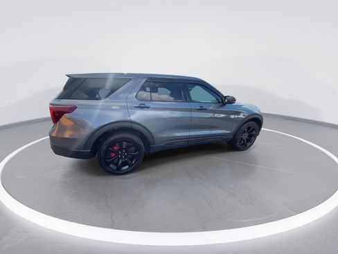 Used 2022 Ford Explorer ST w/ Equipment Group 401A AWD/4WD image 8