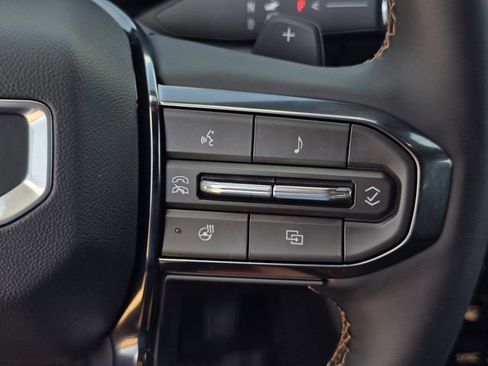 New 2027 GMC Terrain AT4 w/ Convenience Package III AWD/4WD image 25